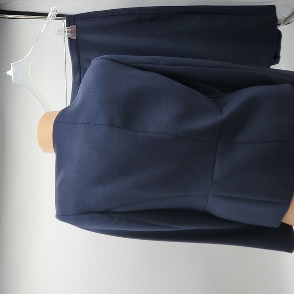 ANNE KLEIN SKIRT & JACKET BLUE SUIT w/LAYERED RUFFLE NECKLINE w/suit bag - Picture 10 of 17